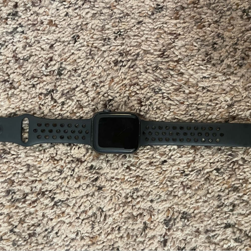 Series 4 44mm black Apple Watch